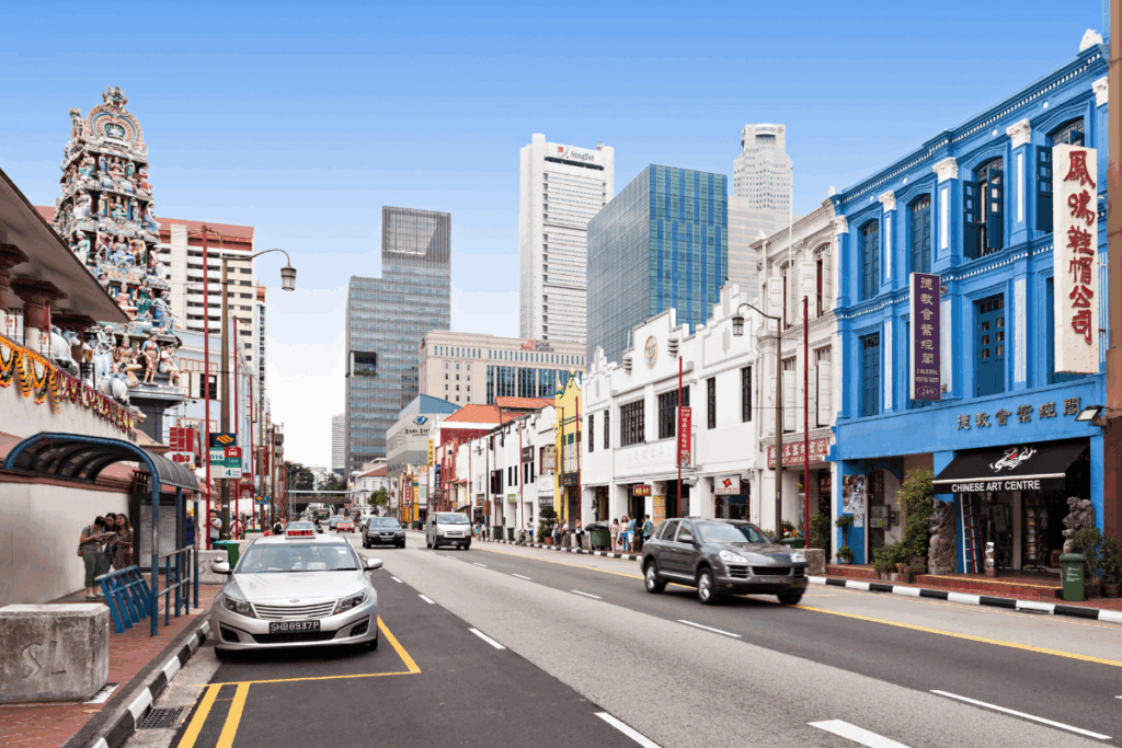 10 Best Budget Shopping Places in Singapore to Shop till You Drop for 2025