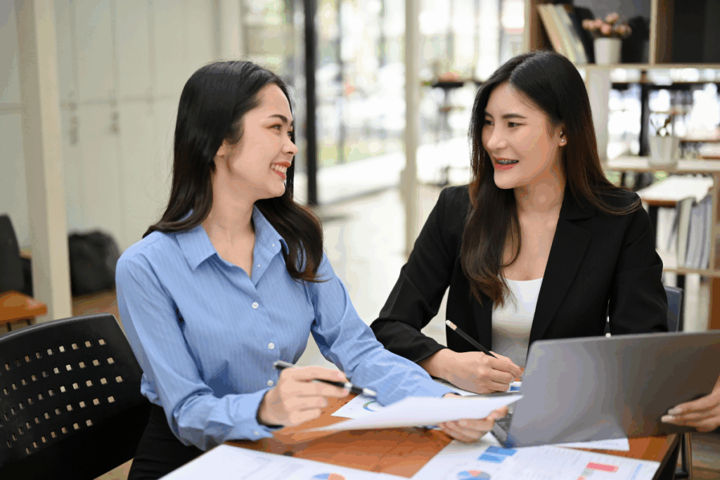 Licensed vs. Loan Shark (Ah Long): The Definitive Guide for Singapore Borrowers